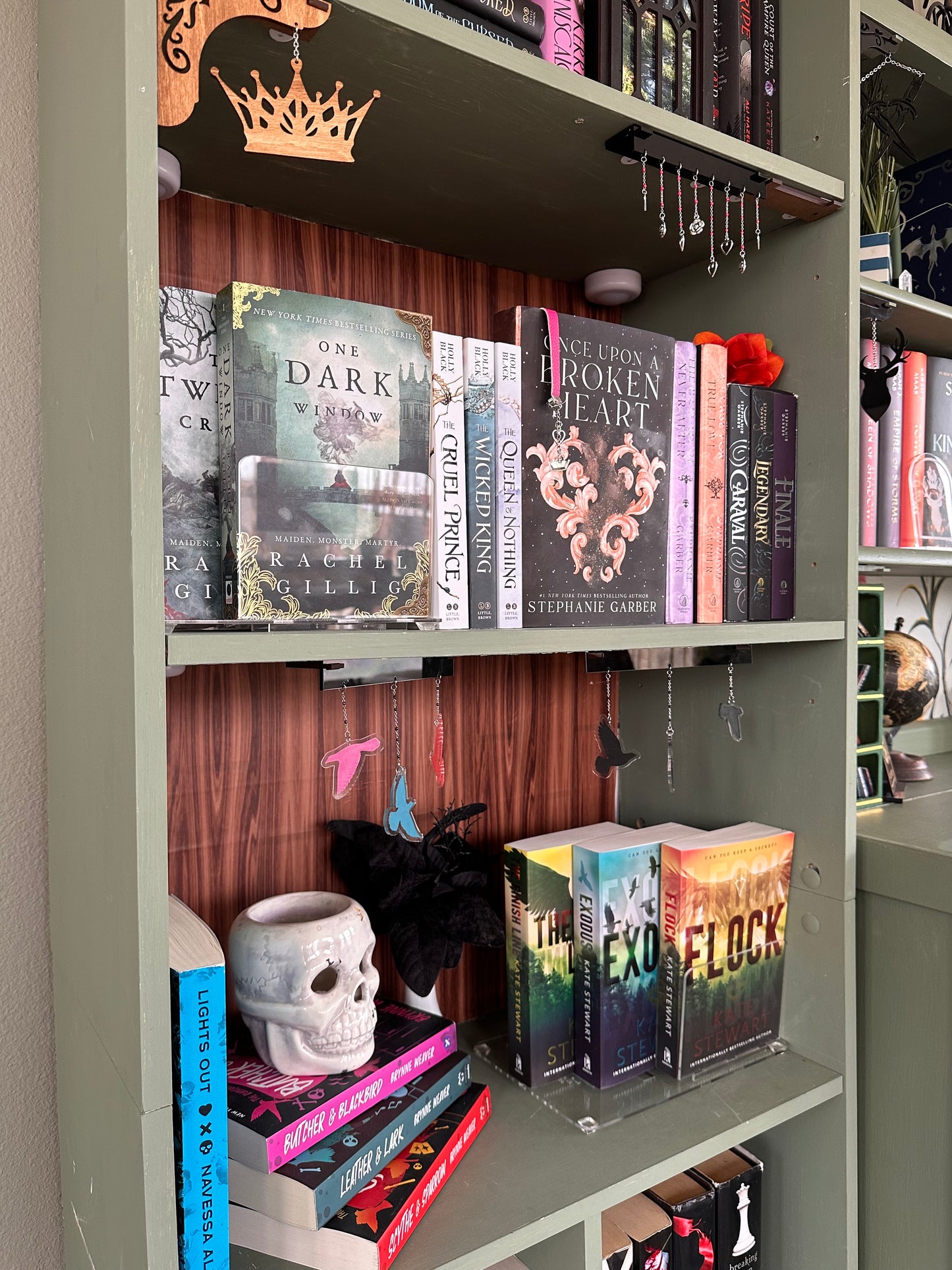 Multi Book Stand for Series