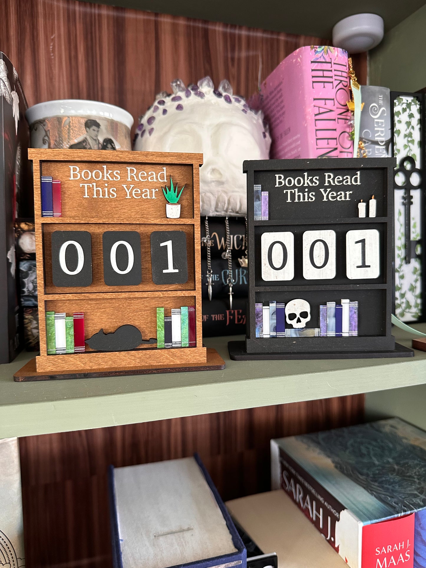 Book Counter - magnetic tiles w/ storage