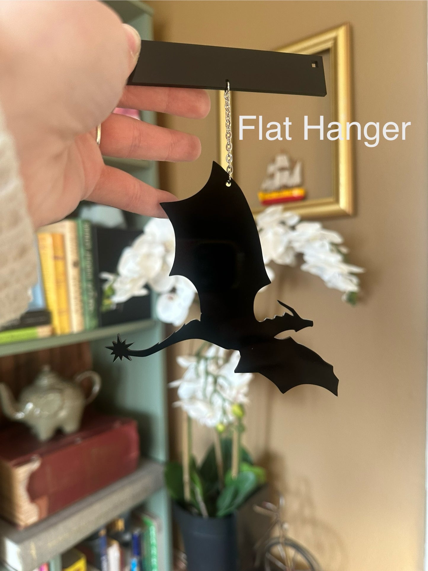 Dragon-Flames Shelf Hanger