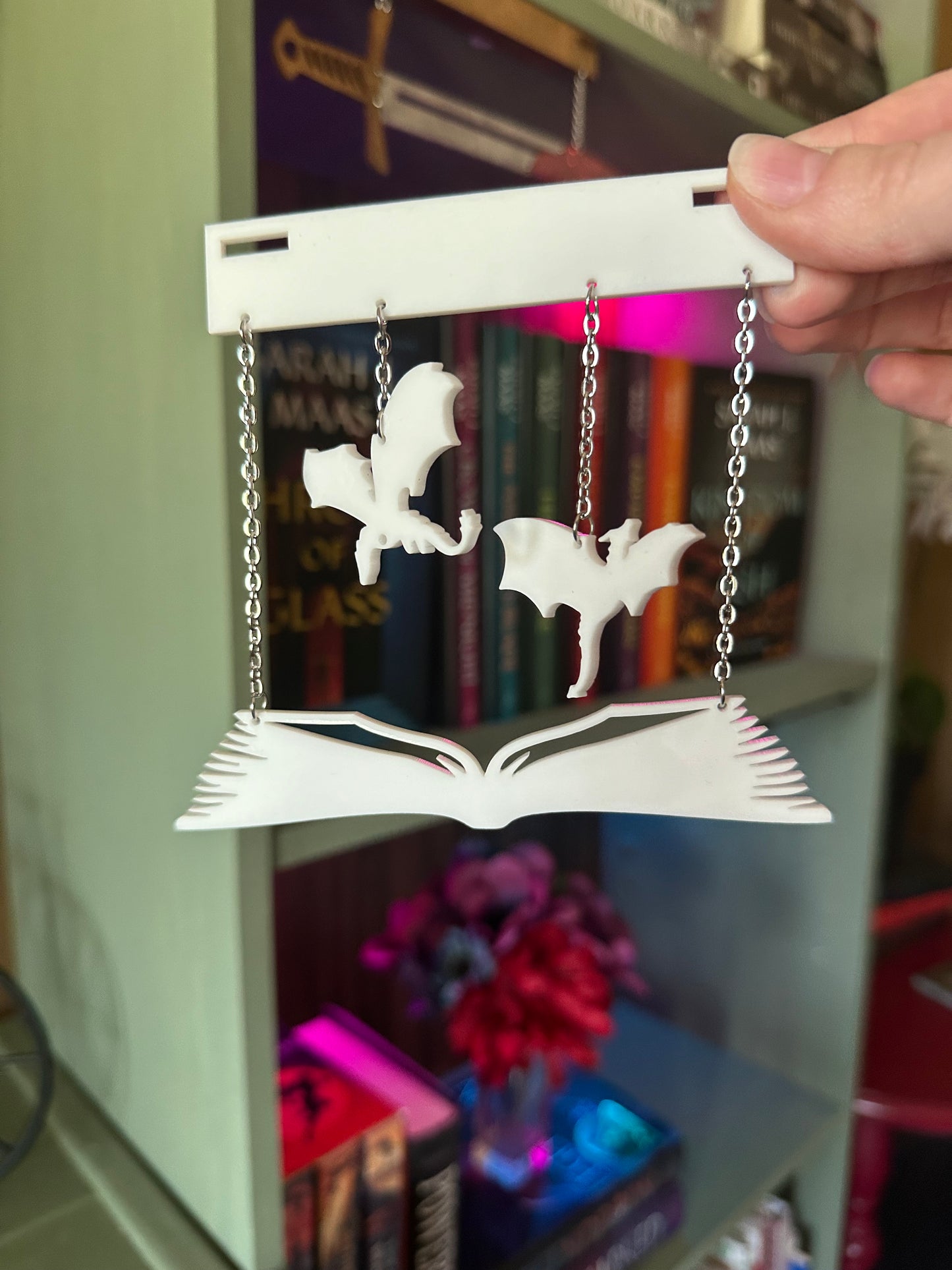 Dragon Book Shelf Hanger